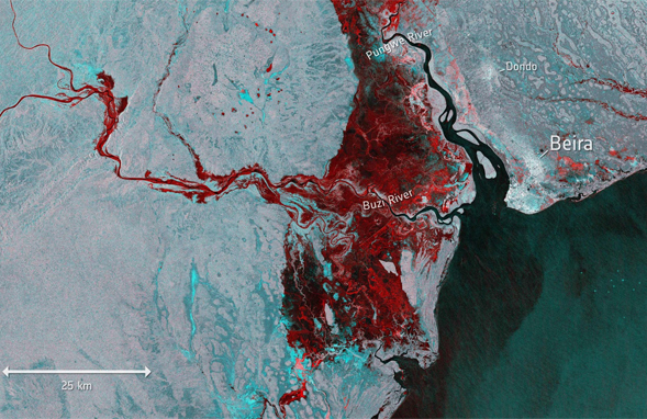 Satellite images reveal the vast extent of flooding in the port city of Beira, Mozambique