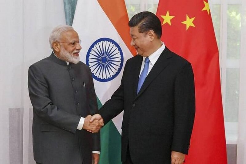 PM Narendra Modi and President Xi Jinping discuss boundary issue on the sidelines of the SCO summit