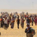 yazidis-trapped-in-the-sinjar-mountains-fleeing