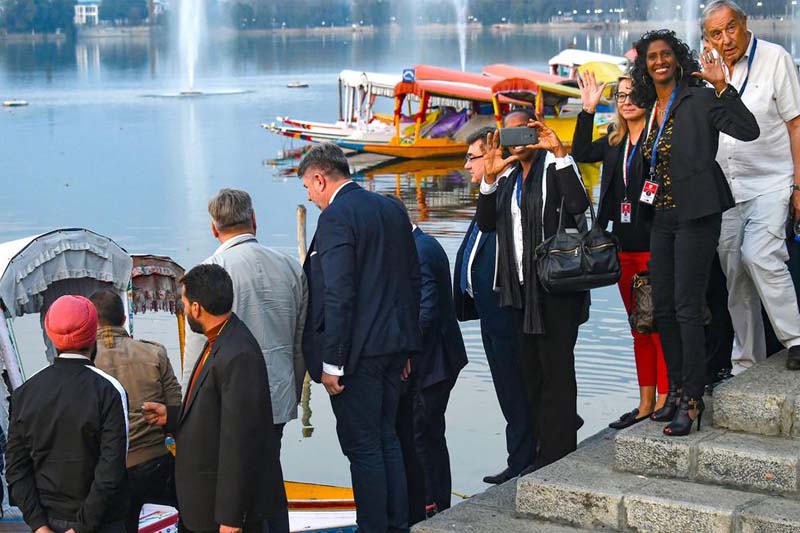 Foreign delegation on a two-day visit to Kashmir accompanied by the Centre