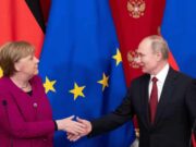 Merkel and Putin hold talks in Moscow