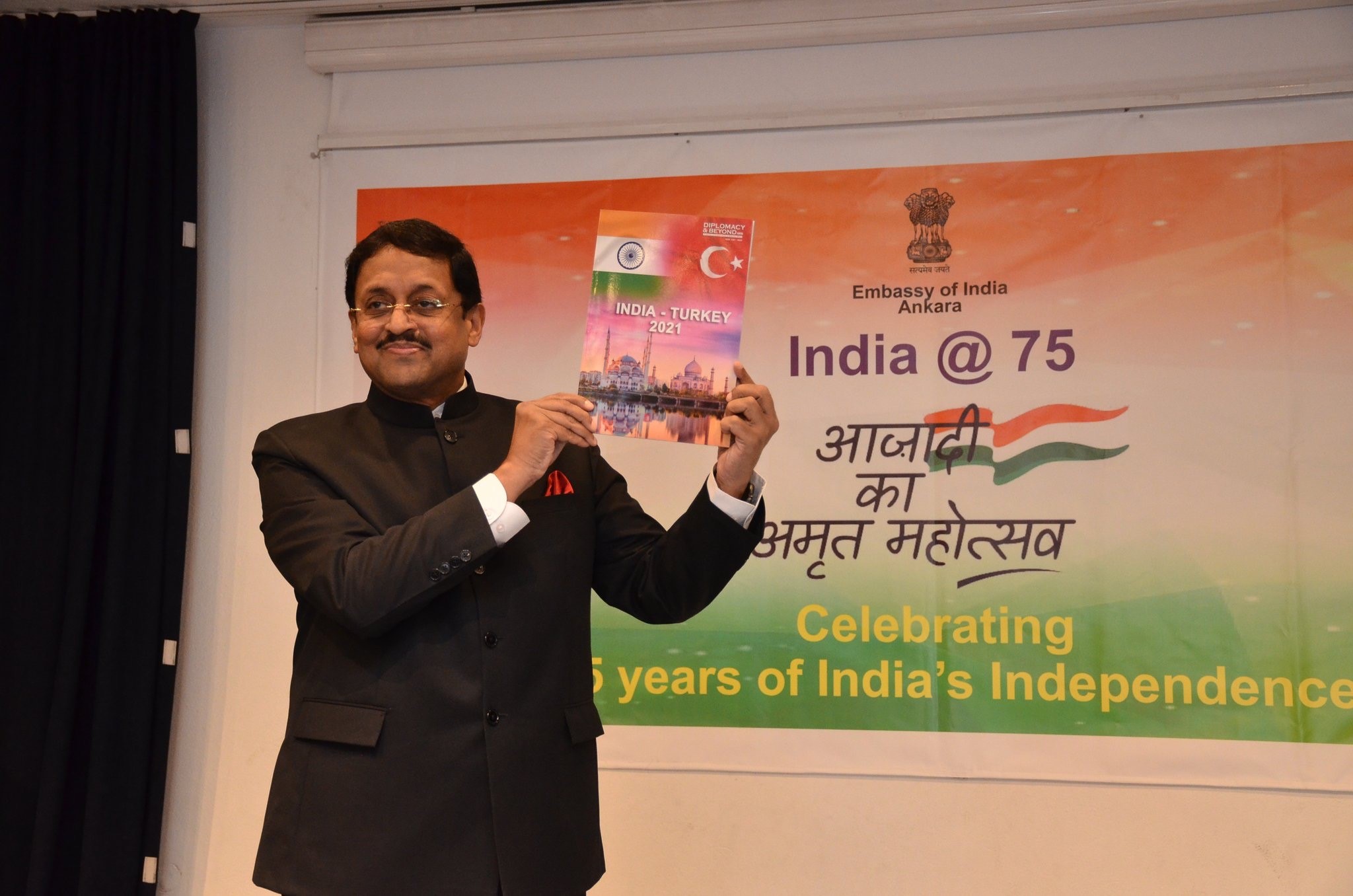 Ambassador of India to Turkey H.E. Sanjay Panda releasing the special publication of D&B Plus