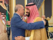 Turkish President Arrives in Saudi Arabia, Meets the King