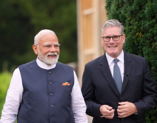 Keir Starmer Hails India–UK Trade Deal During Landmark Visit to India